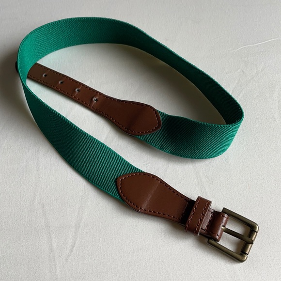Belt in Kelly Green - Picture 1 of 3